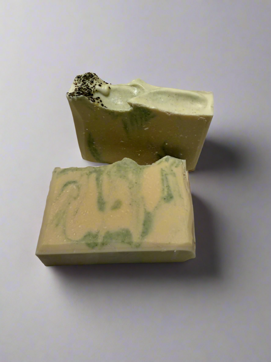 Peppermint Swirl- Tallow & Goats milk Soap