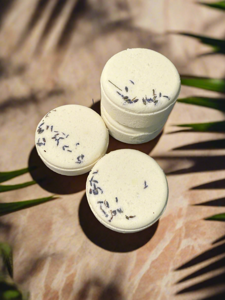 Goats Milk & Colloidal Oat Bath Bomb